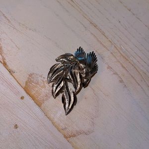 Vintage Trafari Silver Tone Signed Brooch